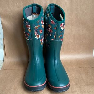 New BOGS women size 12
